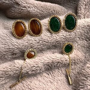 VINTAGE Brown and Green Stone Small Gold Oval Cuff Links and Tie Clip Set